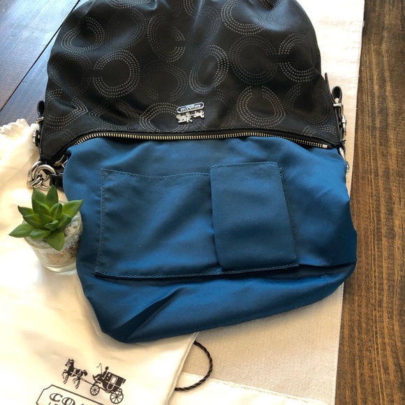 Black Coach purse - Picture 7 of 13